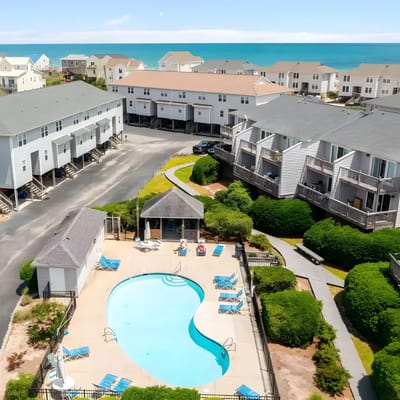 Private Beach Access-3-Bedroom w/ Ocean Views & Pool
