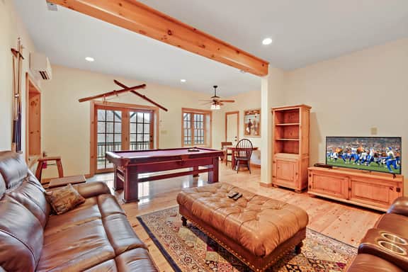 Seven Devils Mountain Cabin
